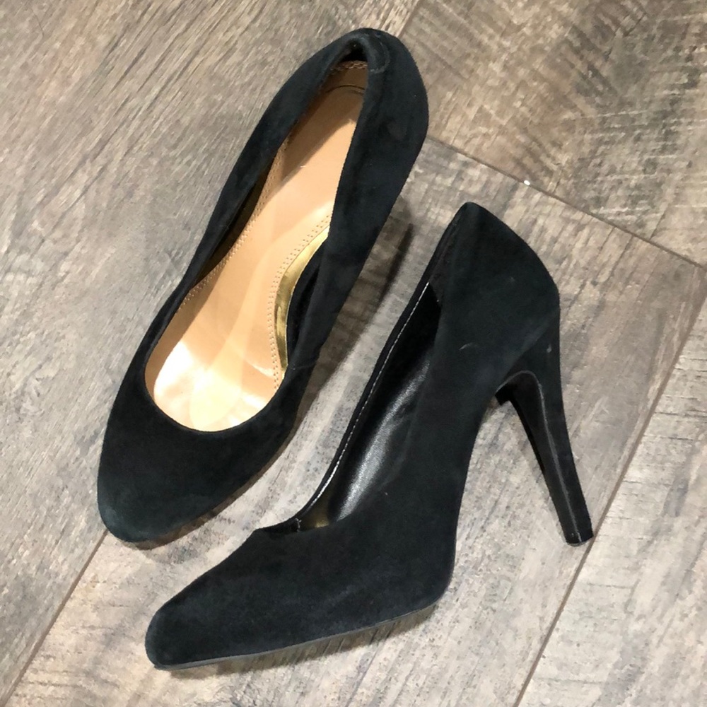 Black Suede Heels By Jessica Simpson